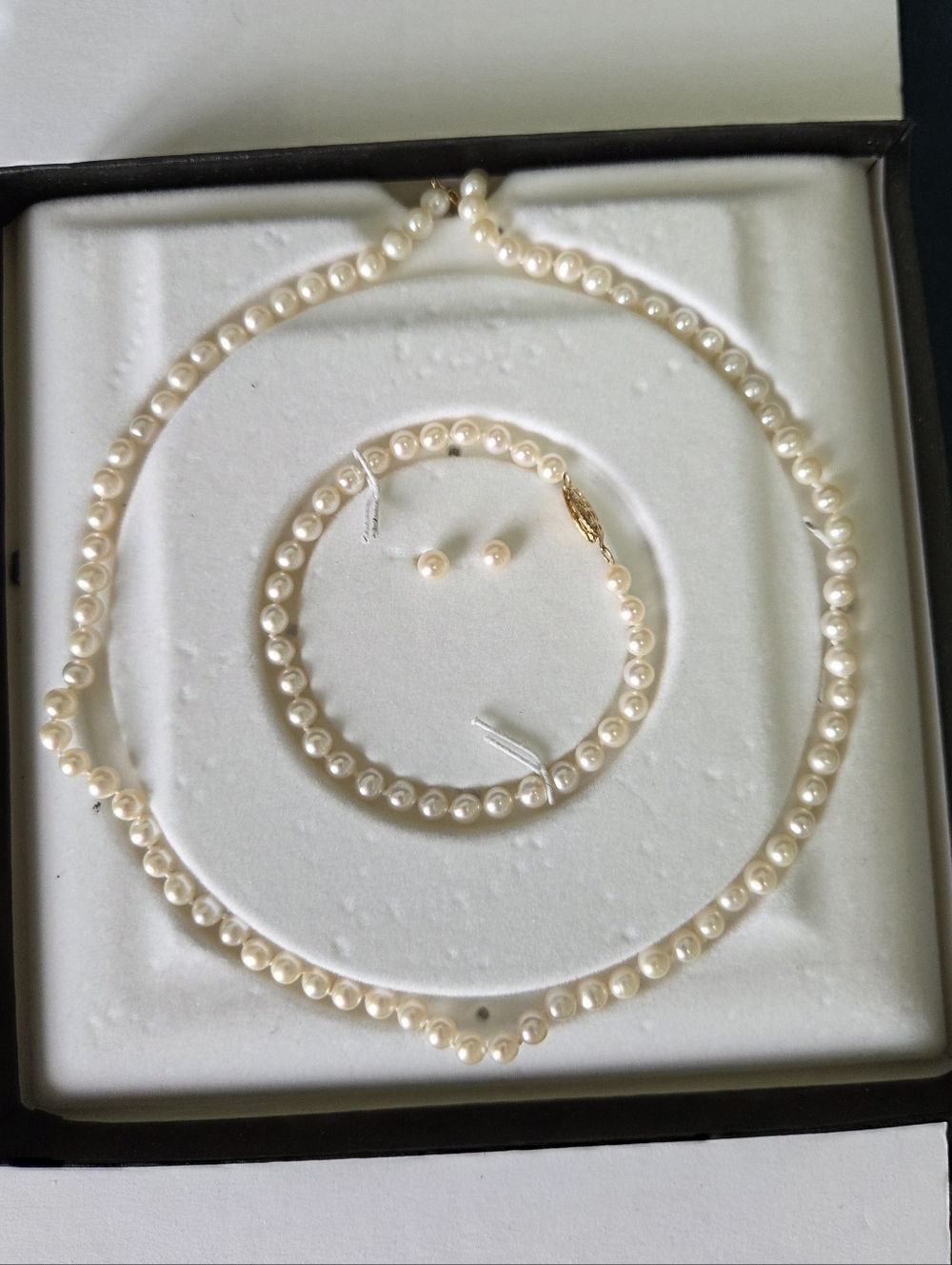 14k Gold Set Of Necklace, Bracelet and Earrings